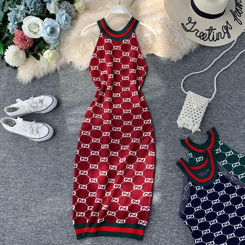 Sleeveless dresses hanging around the neck